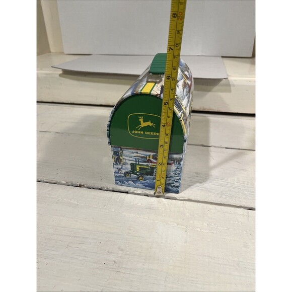 John Deere Tractor Tin Lunch Box Reproduction for Decorative Use and Storage - Picture 11 of 12